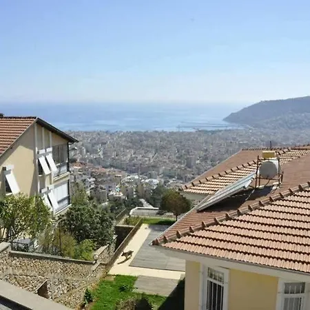 Deniz Hotel 3*